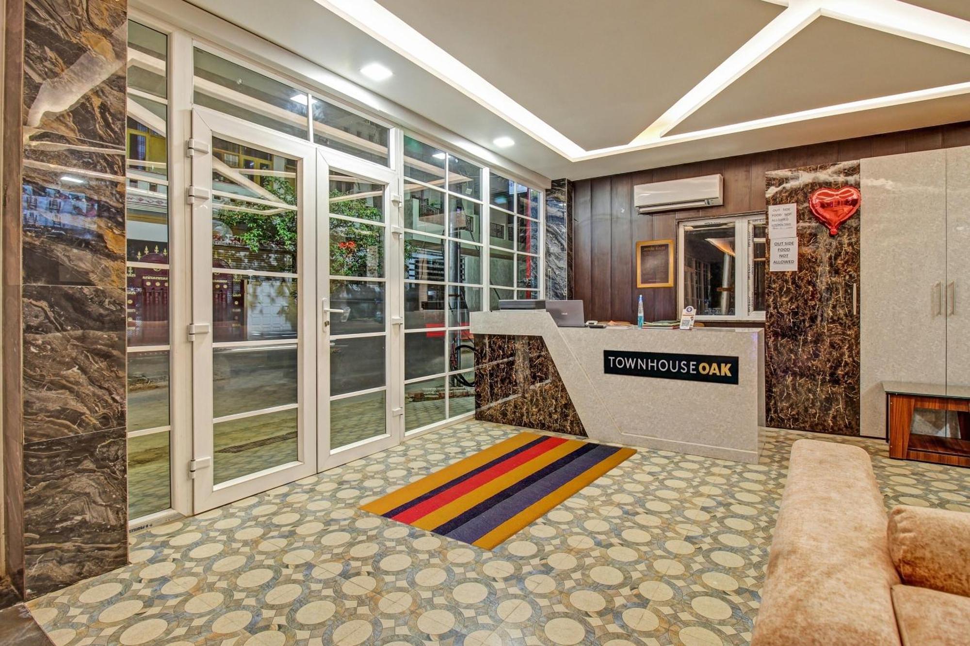 Townhouse Oak Vs Shivanya Lucknow Extérieur photo