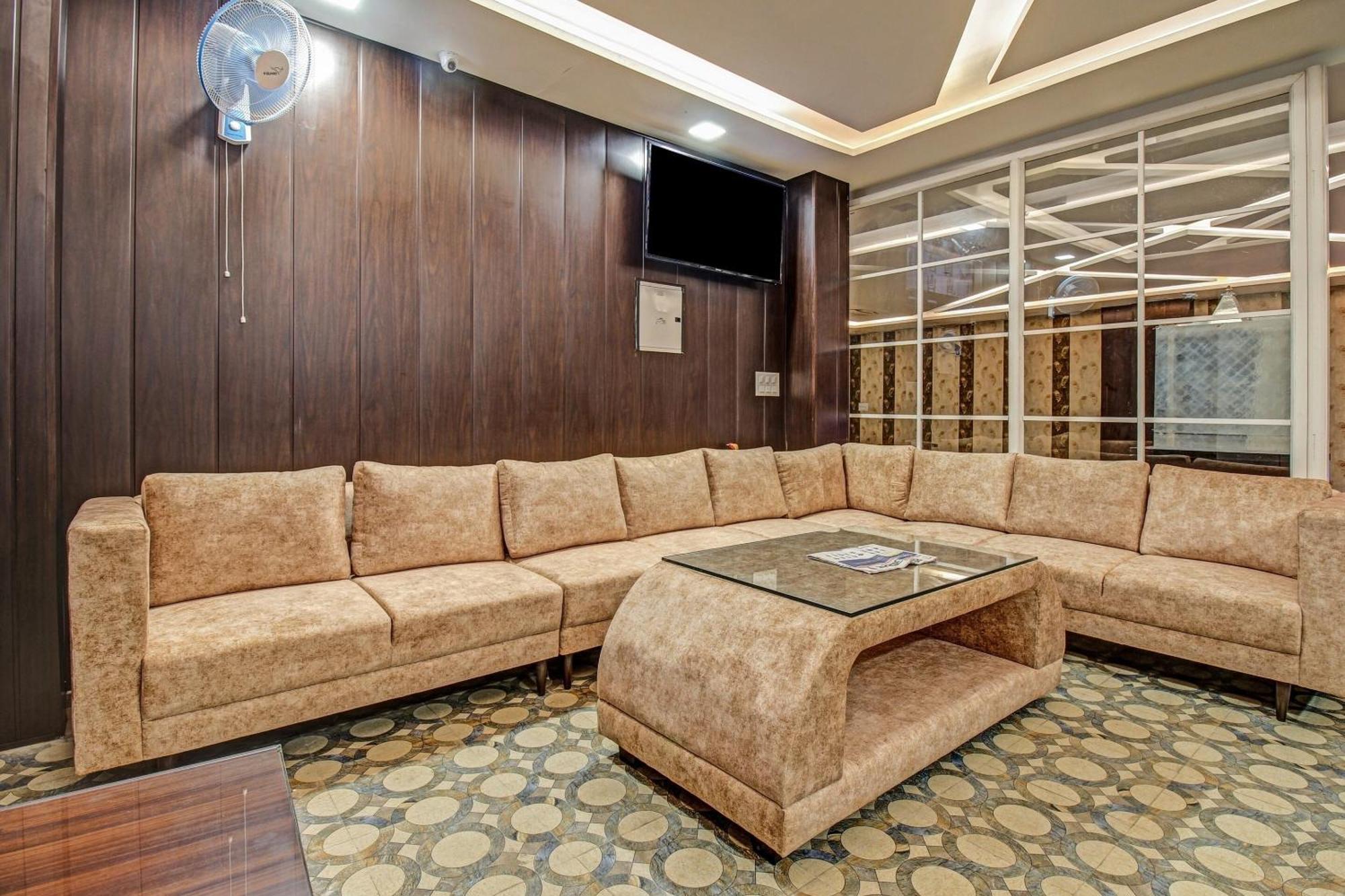 Townhouse Oak Vs Shivanya Lucknow Extérieur photo