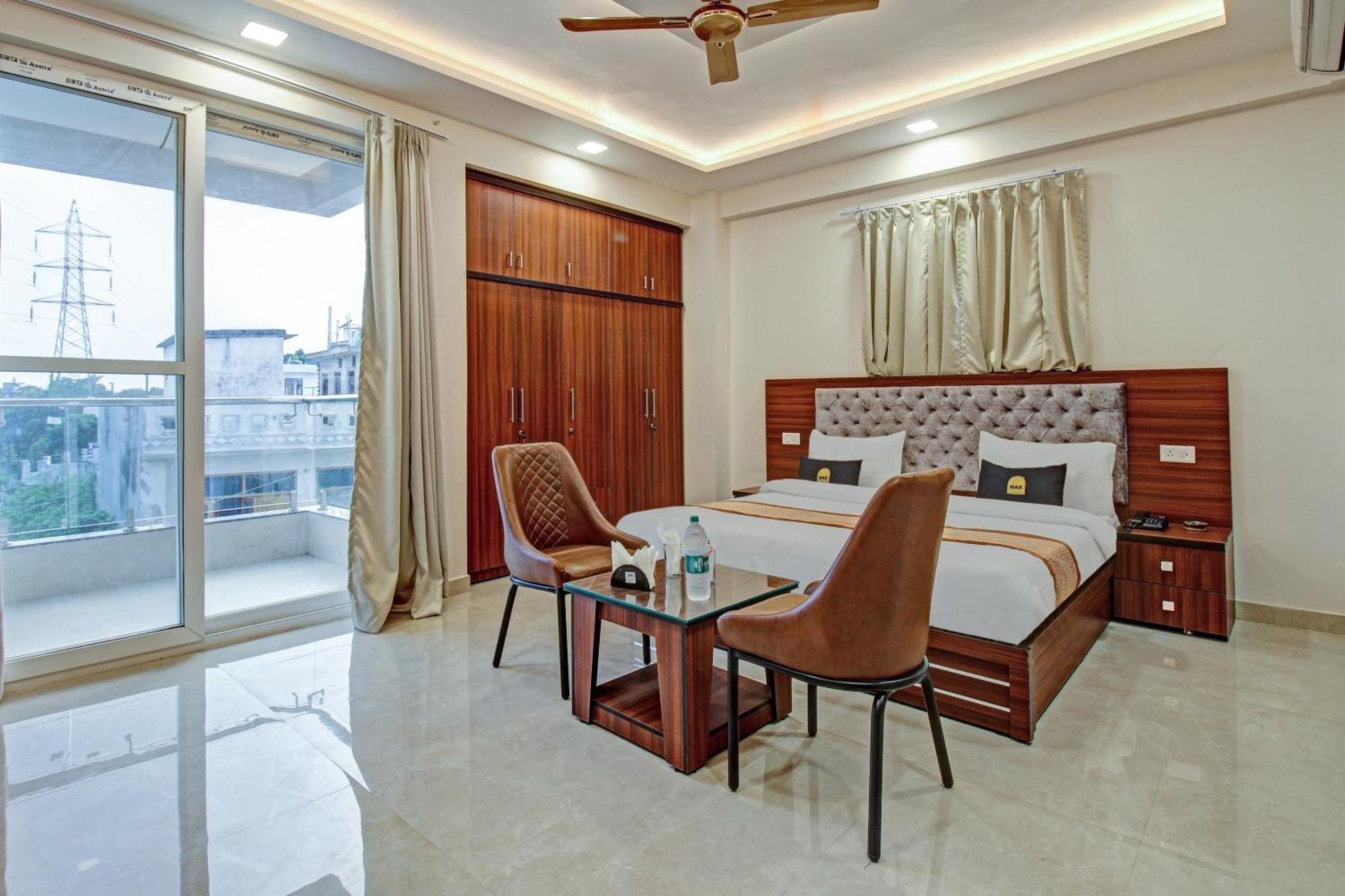 Townhouse Oak Vs Shivanya Lucknow Extérieur photo
