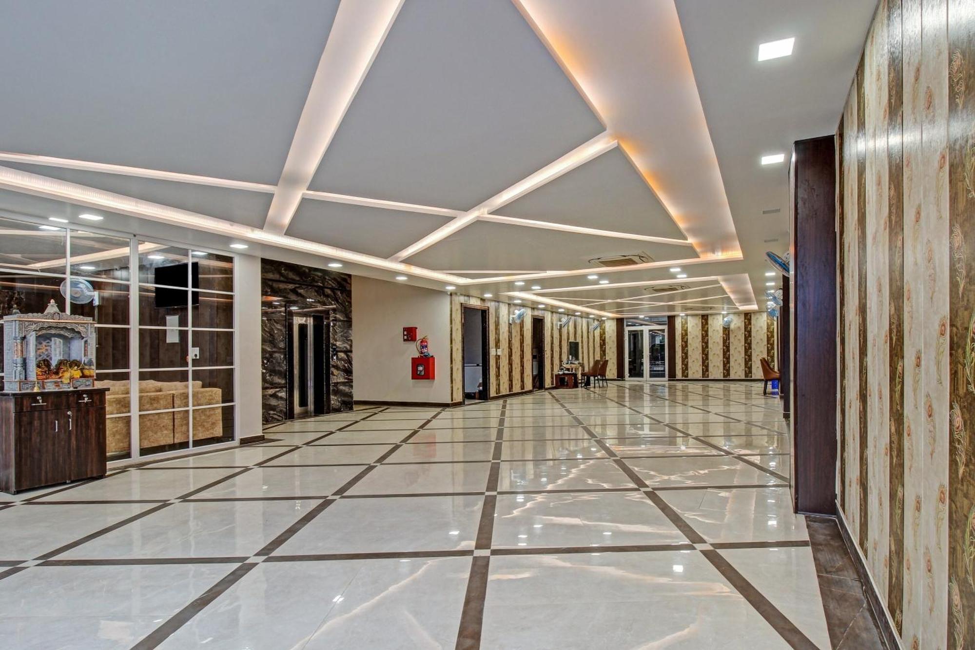 Townhouse Oak Vs Shivanya Lucknow Extérieur photo
