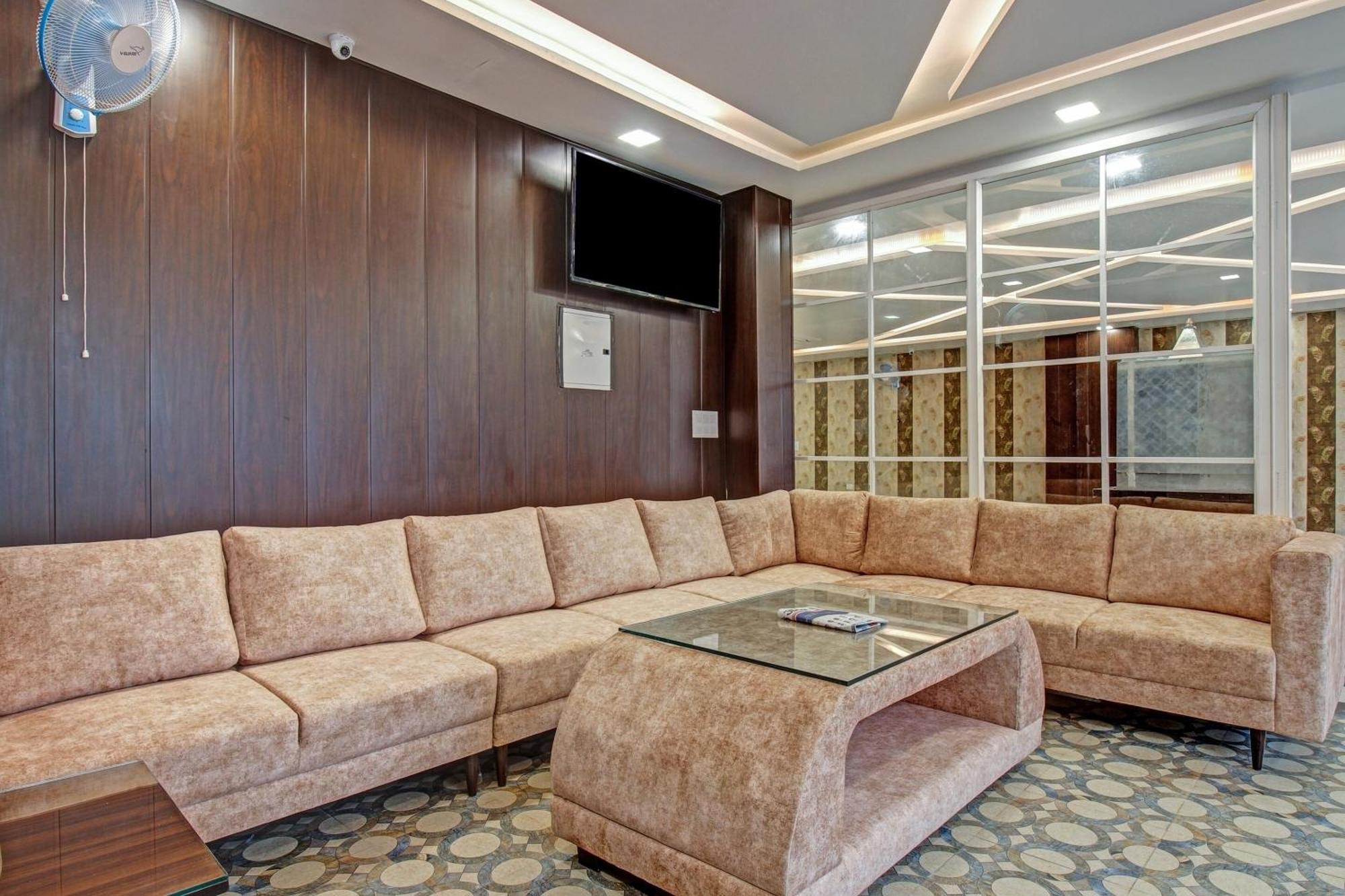 Townhouse Oak Vs Shivanya Lucknow Extérieur photo