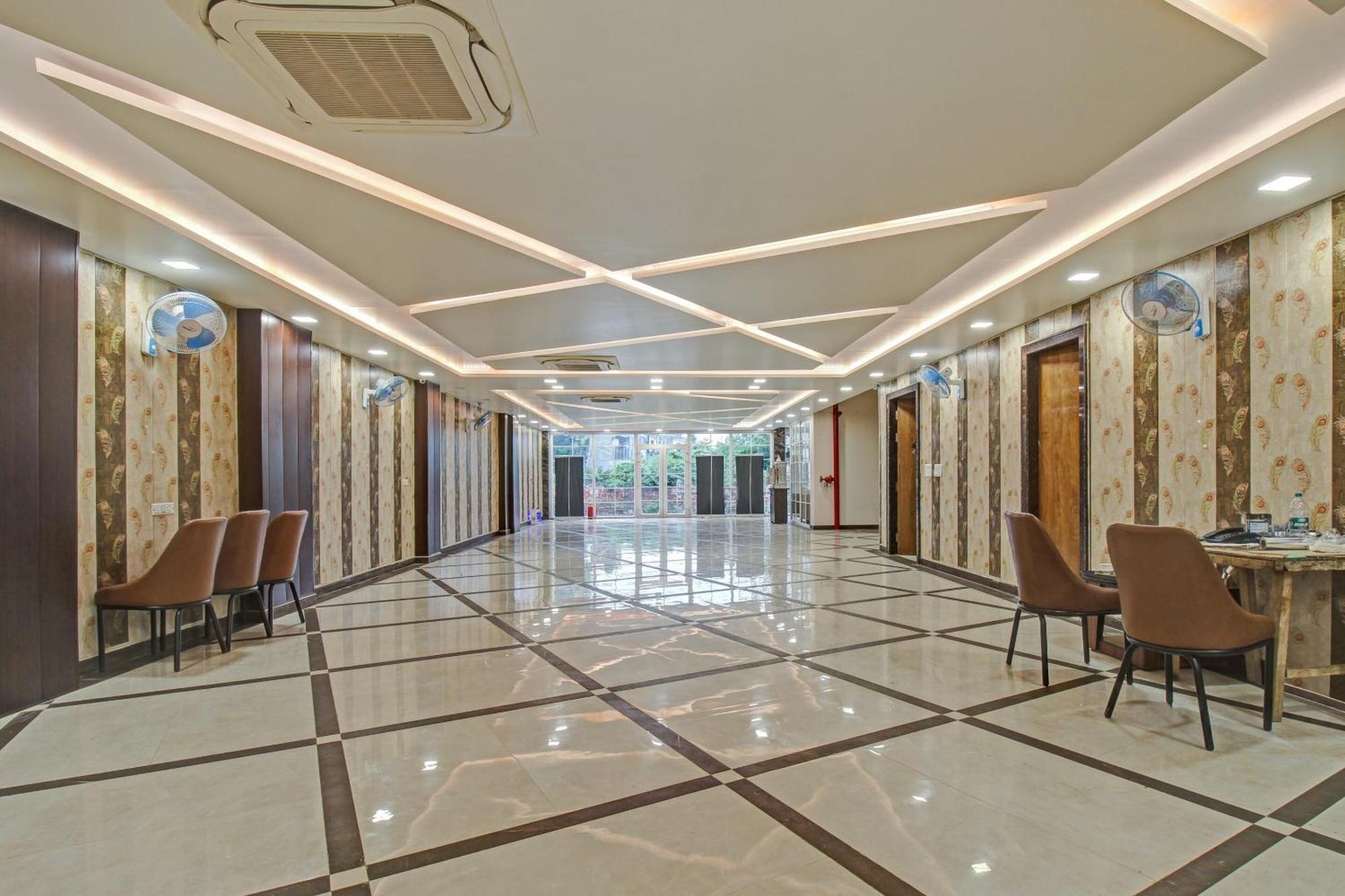 Townhouse Oak Vs Shivanya Lucknow Extérieur photo